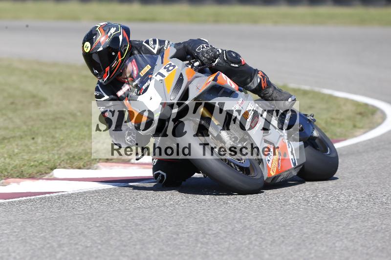 /Archiv-2025/49 26.08.2025 Cornu Master School ADR/rot-rouge/18